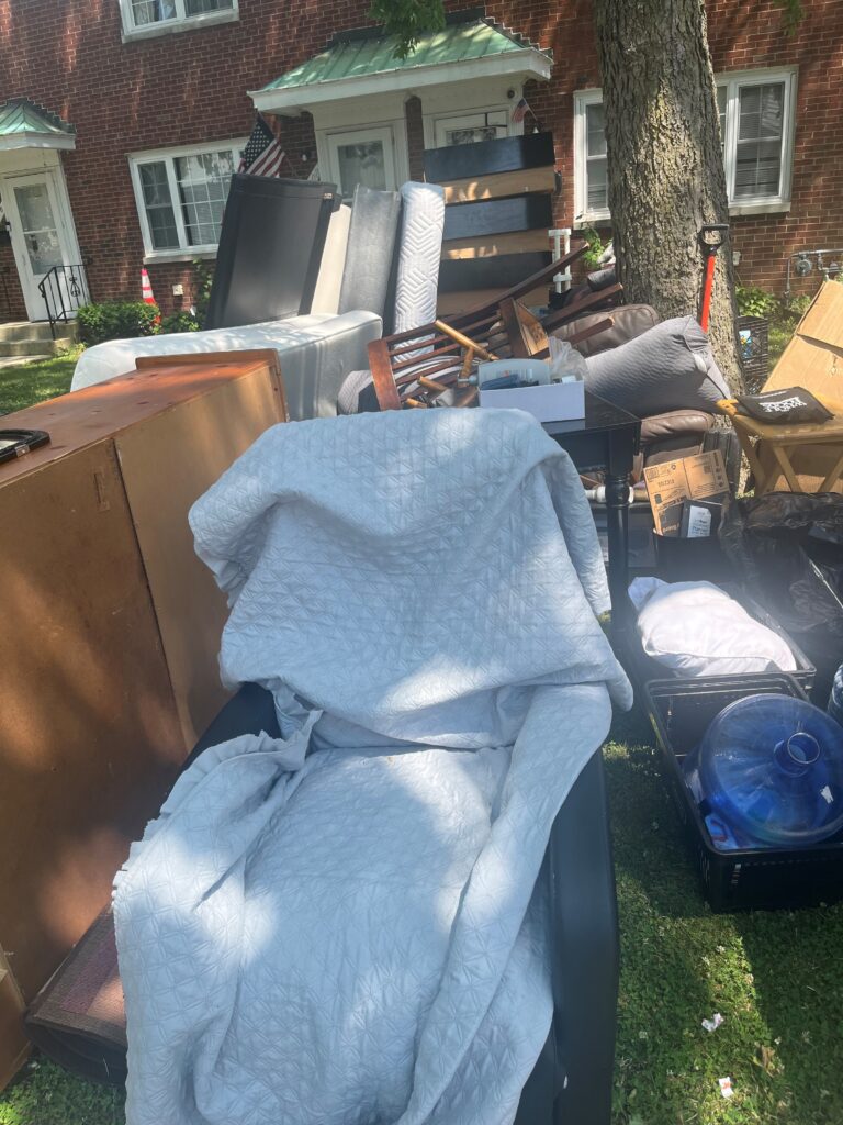 Eviction cleanout Junk Removal Services In Joliet Illinois