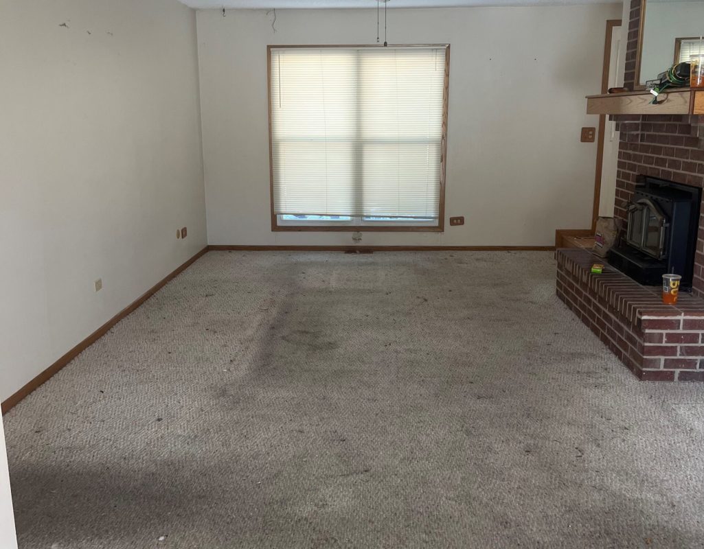 Full Estate Cleanout by Junk Pickup Removal of Lockport Illinois cleared out entire house even food in the cabinets